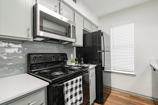 Harper Apartments
