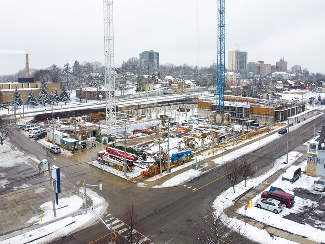 Vertikal in Kitchener, ON - Building Photo - Building Photo