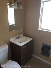 770 E Washington Blvd in Pasadena, CA - Building Photo - Building Photo