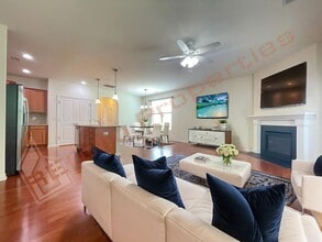 706 Treviso Ln in Apex, NC - Building Photo - Building Photo