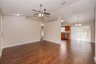 14280 Rensselaer Rd in Orlando, FL - Foto de edificio - Building Photo