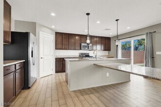 7858 Trappers Ridge Ave in Las Vegas, NV - Building Photo - Building Photo