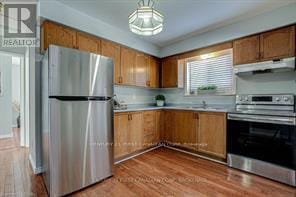 40 Trapper St in London, ON - Building Photo - Building Photo