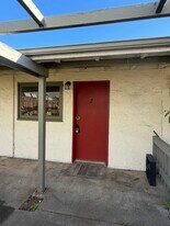 165 East St in Aptos, CA - Building Photo