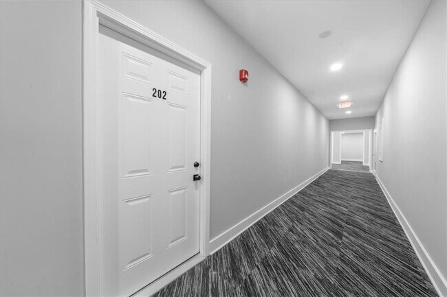 5399 Northland Dr NE in Atlanta, GA - Foto de edificio - Building Photo