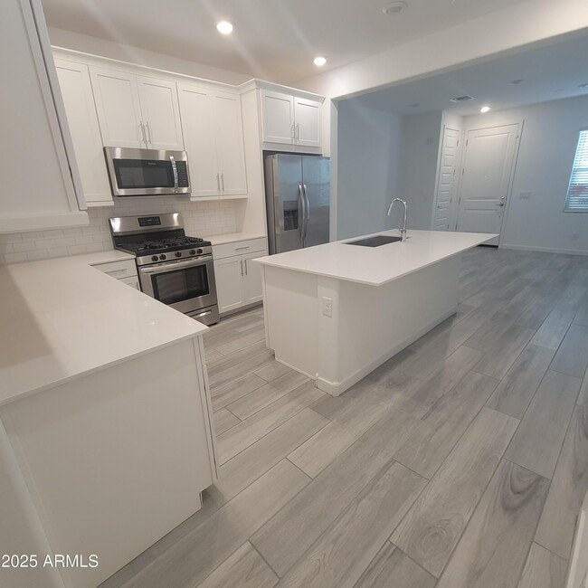 4077 S Sabrina Dr in Chandler, AZ - Building Photo - Building Photo