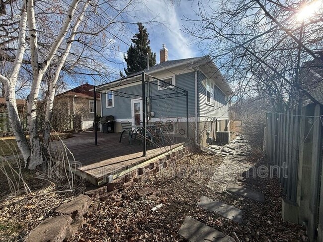 2217 1st Ave S in Great Falls, MT - Building Photo - Building Photo