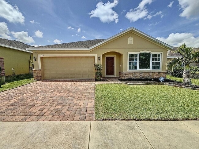 property at 469 Ogelthorpe Dr