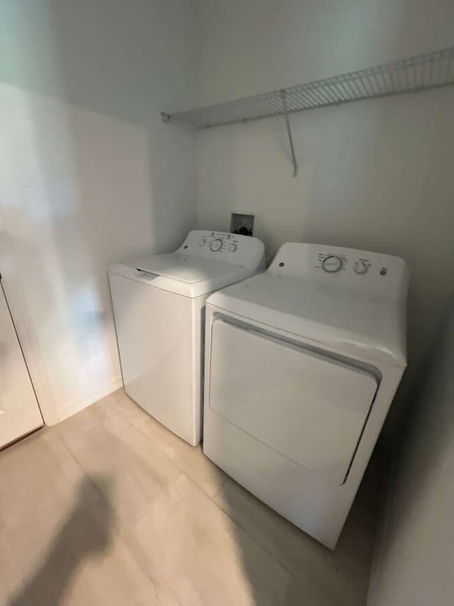 17476 Happytrails St in Land O Lakes, FL - Building Photo - Building Photo