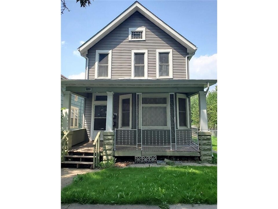 1133 Beech St in St. Paul, MN - Building Photo