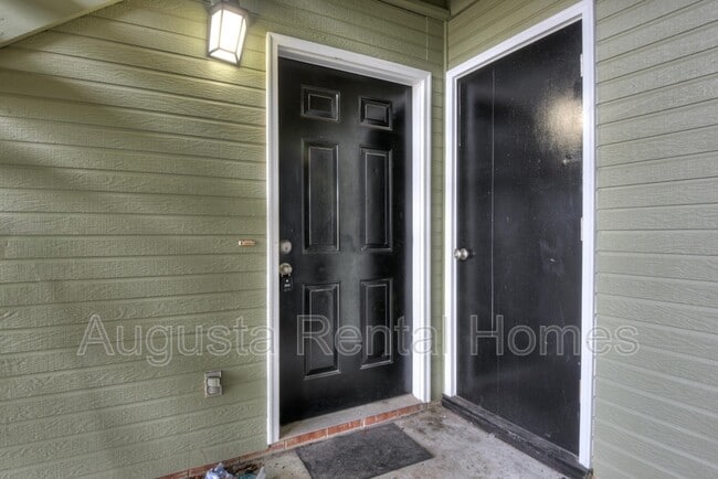 2573 Tobacco Rd in Hephzibah, GA - Building Photo - Building Photo