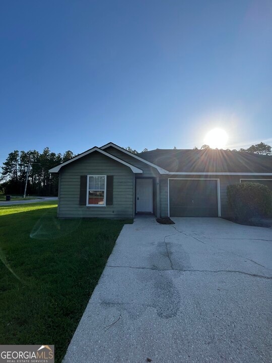 5 Talbot Ct in St. Marys, GA - Building Photo