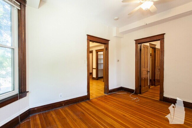 1405 W Belden Ave in Chicago, IL - Building Photo - Building Photo