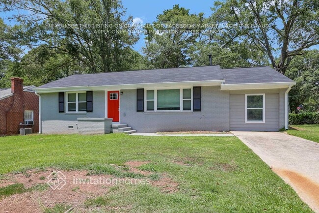 2013 Ben Hill Rd in East Point, GA - Building Photo - Building Photo