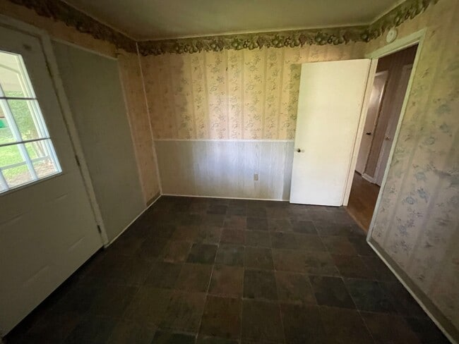 609 Upper Darby Rd in Jackson, MS - Building Photo - Building Photo