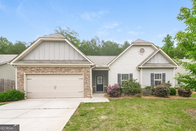 property at 309 Spruce Creek Ln