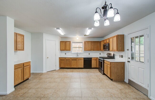 property at 18119 Dusty Terrace Ln
