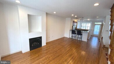 524 15th St SE in Washington, DC - Building Photo - Building Photo