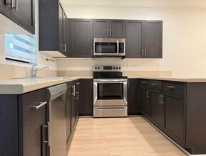 378 NE 47th Pl in Deerfield Beach, FL - Foto de edificio - Building Photo