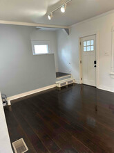 336 E Siebenthaler Ave in Dayton, OH - Building Photo - Building Photo