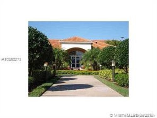 7290 NW 114th Ave-Unit -Unit105 in Doral, FL - Building Photo - Building Photo