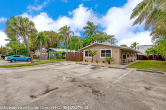 133 NE 30th Ct in Wilton Manors, FL - Building Photo - Building Photo