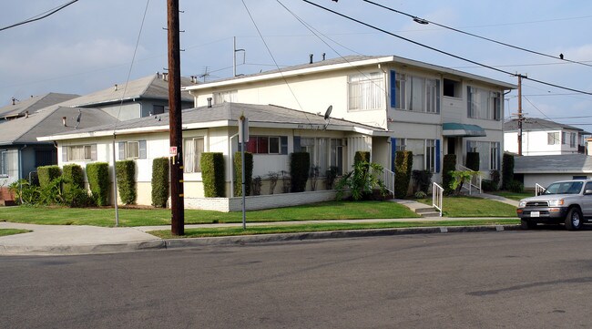 800-804 Cory Dr in Inglewood, CA - Building Photo - Building Photo