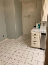 5145 Yarmouth Ave in Encino, CA - Building Photo - Building Photo