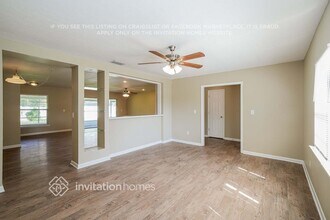 2933 Forest Cir in Seffner, FL - Building Photo - Building Photo