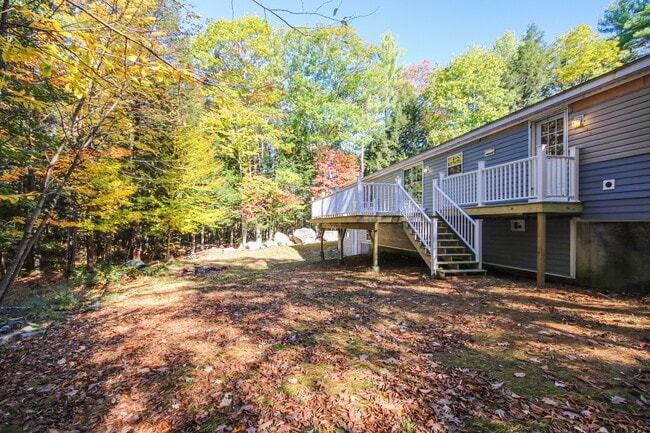 65 Harmons Hill Rd in Standish, ME - Building Photo - Building Photo