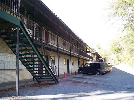 College Manor Apartments in Natchitoches, LA - Foto de edificio