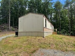 111 Cooks Park Dr in Ferrum, VA - Building Photo - Building Photo