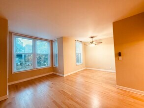 2133 N Sheffield Ave in Chicago, IL - Building Photo - Building Photo