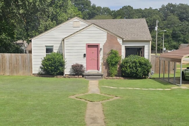 property at 1214 Kitchen St
