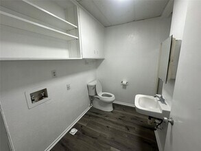 4723 N Loy Lake Rd in Sherman, TX - Building Photo - Building Photo