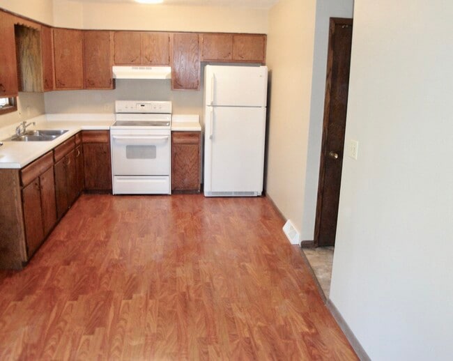 2921 Northland Dr in Eau Claire, WI - Building Photo - Building Photo