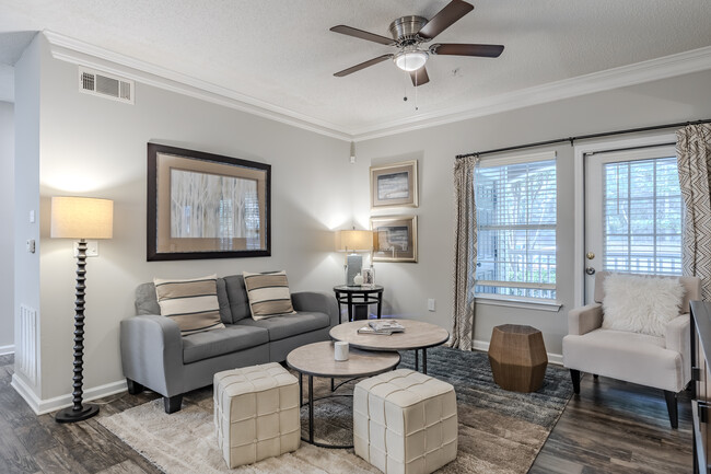 Walden Brook Apartments in Lithonia, GA - Building Photo - Interior Photo