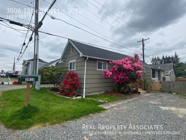 property at 3006 15th St