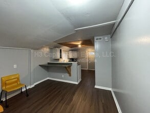 77 Sunset Ave in Glen Carbon, IL - Building Photo - Building Photo