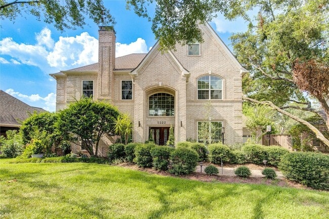 5222 Summer Snow Dr