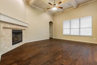 600 Irish Ln in Yukon, OK - Building Photo - Building Photo