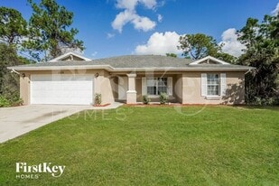 1029 Butler St E in Lehigh Acres, FL - Building Photo