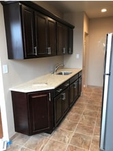 28-16 45th St, Unit 2nd floor in Queens, NY - Foto de edificio - Building Photo