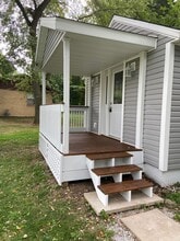 14212 IN-23 in Granger, IN - Building Photo - Building Photo