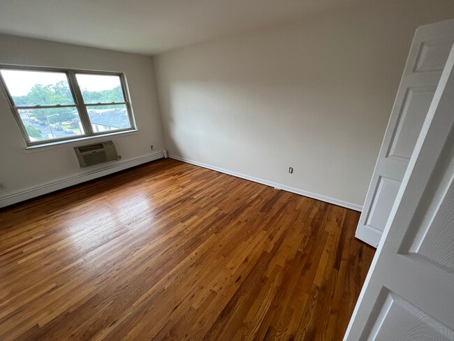 422 Plateau Ave, Unit P-2 in Fort Lee, NJ - Building Photo - Building Photo