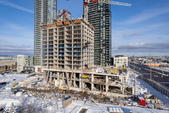 CG Towers in Vaughan, ON - Building Photo - Building Photo