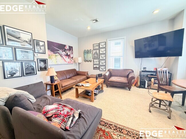 45 Allston St, Unit 1 in Boston, MA - Foto de edificio - Building Photo