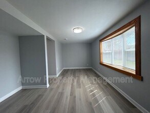 4413 M St in Lincoln, NE - Building Photo - Building Photo