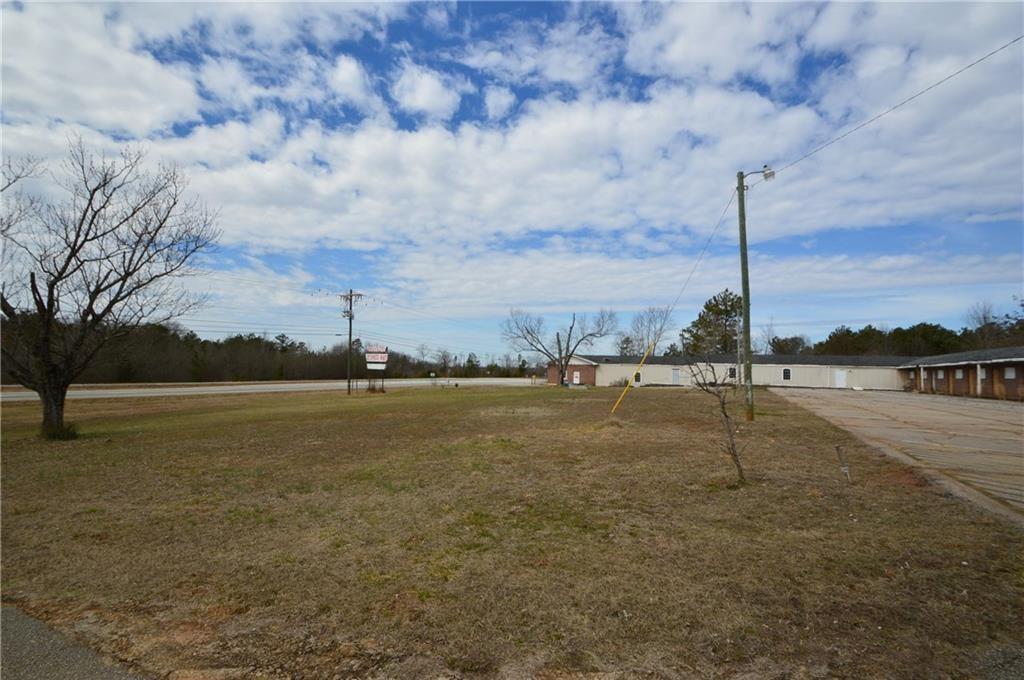 2195 US-441 in Commerce, GA - Foto de edificio