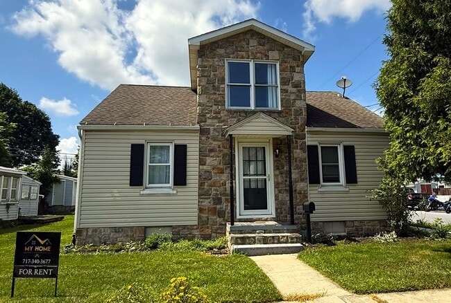 property at 801 W Cherry St